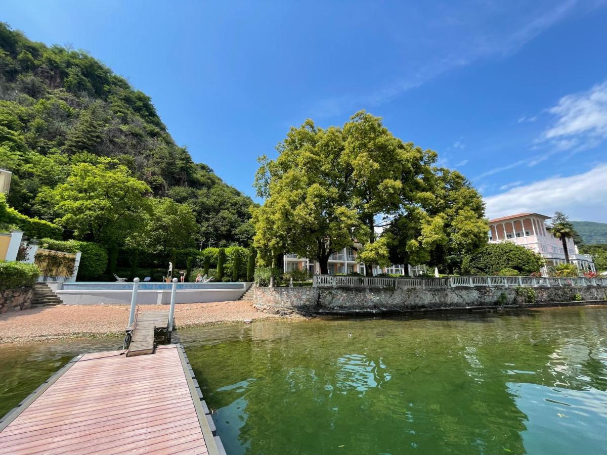 Ville Lago Lugano Porto Ceresio Esterno foto